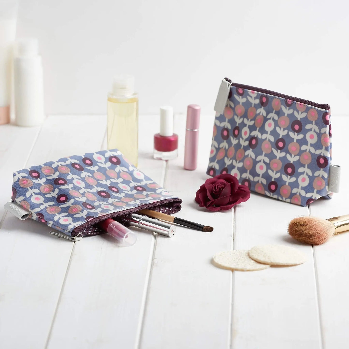 make-up bags UK in lorton print 